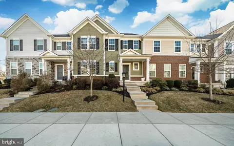 202 Hanover Ct, Chester Springs, PA 19425