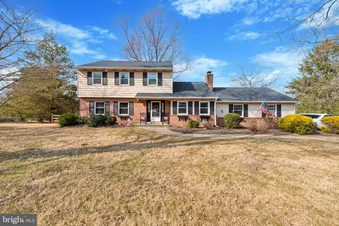 1440 Oakwood Rd, Coatesville, PA 19320
