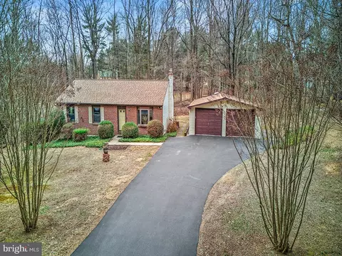 16 Beck Rd, Coatesville, PA 19320