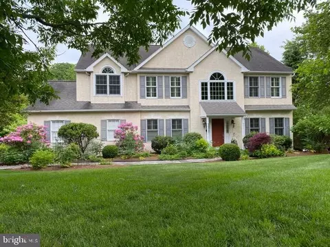 206 Netherfield Ln, West Chester, PA 19380