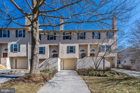 139 Whispering Oaks Dr, West Chester, PA 19382