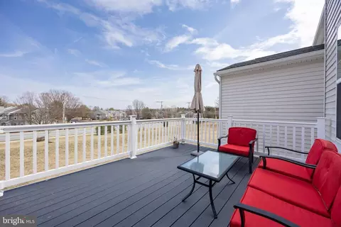Exterior - 429 Lee Pl, Exton, PA 19341 photo 2 of 10