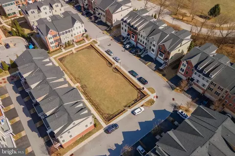 View/Area - 34 Parkview Cir, Wayne, PA 19087 photo 3 of 6