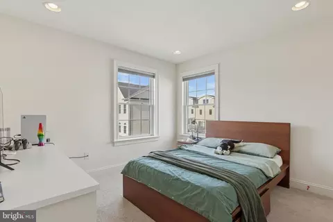 Bedroom - 34 Parkview Cir, Wayne, PA 19087 photo 5 of 7