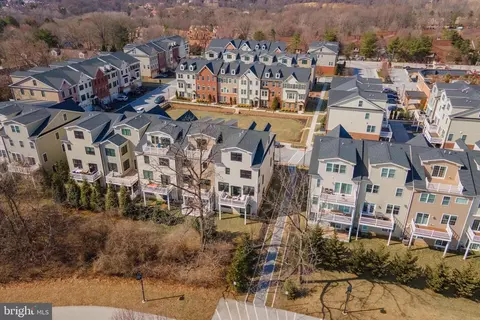 View/Area - 34 Parkview Cir, Wayne, PA 19087 photo 5 of 6