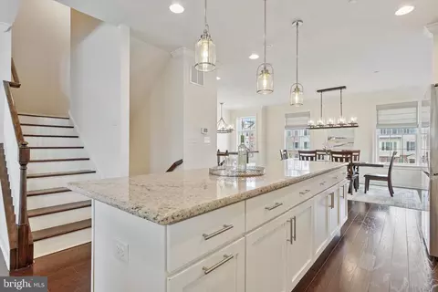 Other - 34 Parkview Cir, Wayne, PA 19087 photo 1 of 18