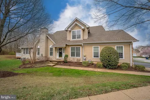 127 Sagewood Dr #81, Malvern, PA 19355