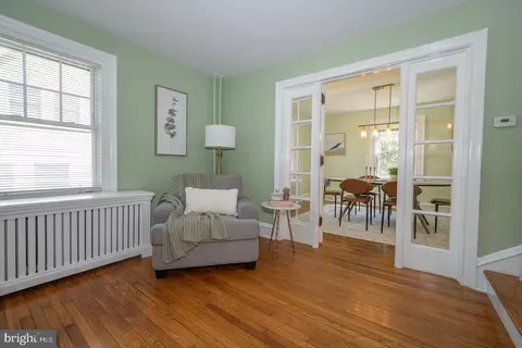 Entry Way - 275 Old Eagle School Rd, Wayne, PA 19087 photo 3 of 14