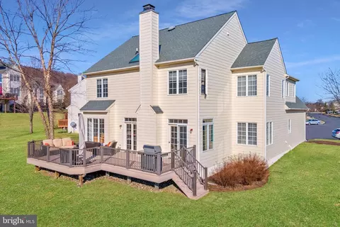 Exterior - 15 Dillon Ct, Exton, PA 19341 photo 4 of 5