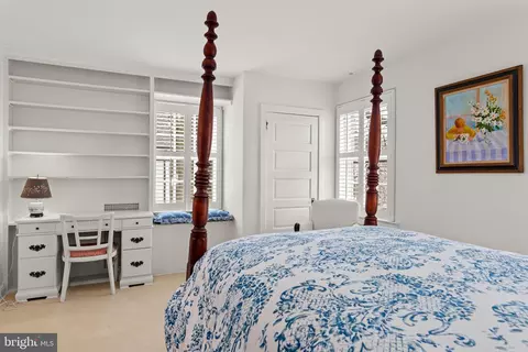 Bedroom - 212 W Valley Rd, Wayne, PA 19087 photo 4 of 7