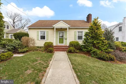 519 Prospect Ave, West Grove, PA 19390