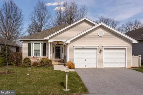 1353 Troon Ln, West Chester, PA 19380