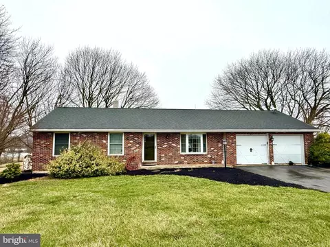 336 Street Rd, Oxford, PA 19363