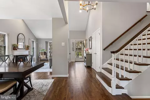 Entry Way - 405 Millhouse Pond Pond, Chesterbrook, PA 19087 photo 1 of 11