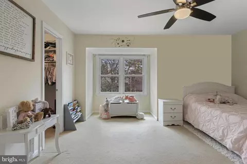 Bedroom - 405 Millhouse Pond Pond, Chesterbrook, PA 19087 photo 6 of 7