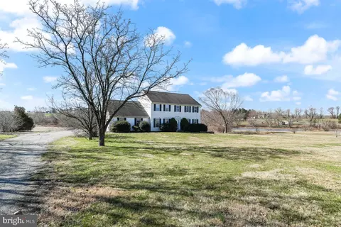 714 Waterway Rd, Oxford, PA 19363