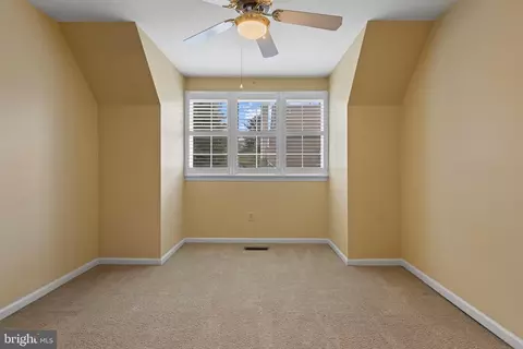 21 Newport Dr, Chesterbrook, PA 19087 photo 48