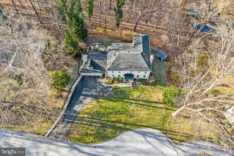 View/Area - 15 Patriot Cir, Devon, PA 19333 photo 2 of 2