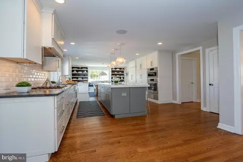 375 Colket Ln, Wayne, PA 19087 photo 13
