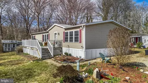 106 Sharon Dr, Nottingham, PA 19362