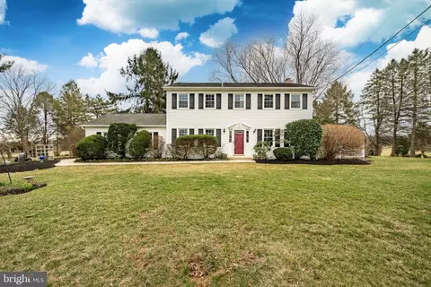 1190 Hilltop Ln, Coatesville, PA 19320