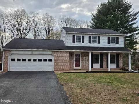 1004 Marshall Dr, Pottstown, PA 19465