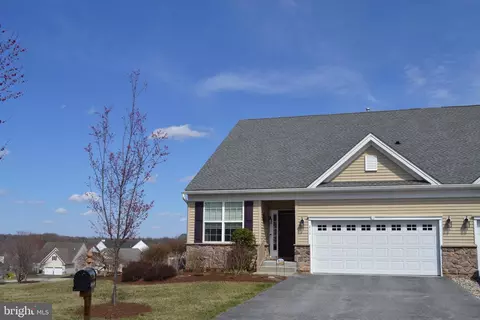 213 Brodius Ln, Valley Township, PA 19320