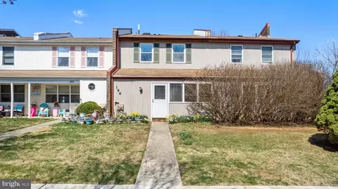 166 Appledore Dr, Downingtown, PA 19335