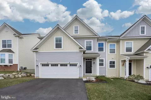 205 Bowery Ln, Downingtown, PA 19335