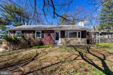 318 Exton Ln, Exton, PA 19341