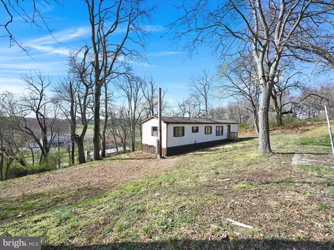 1615 Baltimore Pike, Toughkenamon, PA 19374