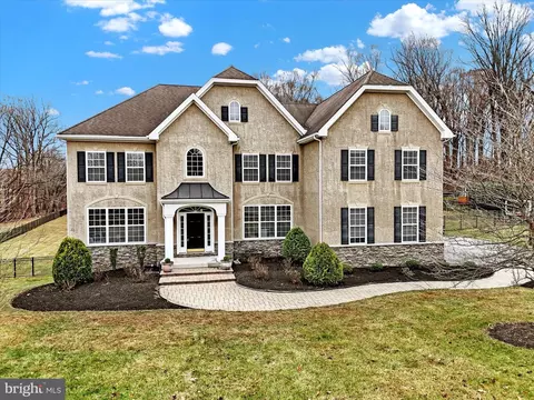 108 Carisbrooke Ct, Landenberg, PA 19350