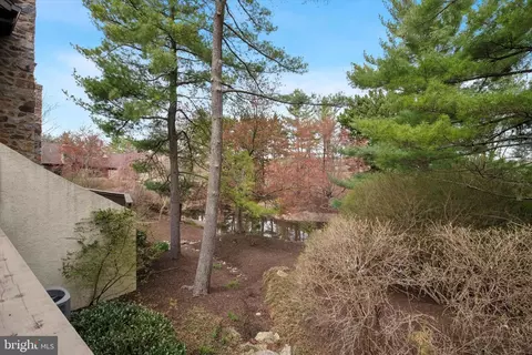 220 Springhouse Pond Pond, Chesterbrook, PA 19087 photo 35