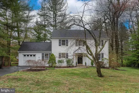 Exterior - 430 Upper Gulph Rd, Strafford, PA 19087 photo 8 of 8