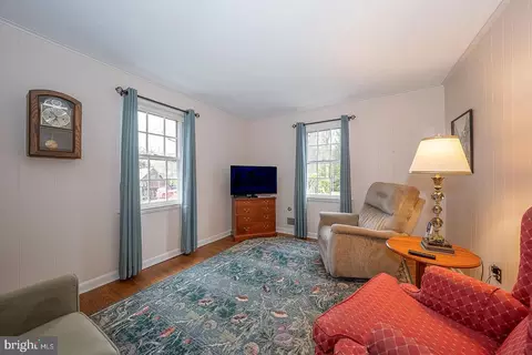 Living - 430 Upper Gulph Rd, Strafford, PA 19087 photo 1 of 2