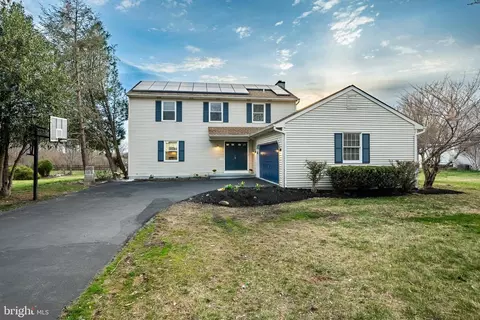 26 Bridle Ct W, Glenmoore, PA 19343