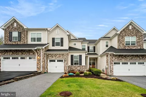 3413 Bergamont Way, Chester Springs, PA 19425