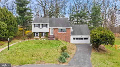 117 Spring Rd, Malvern, PA 19355