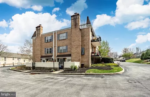 199 W King St #G1, Malvern, PA 19355