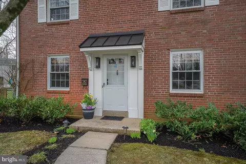 298 Strafford Ave, Wayne, PA 19087 photo 3