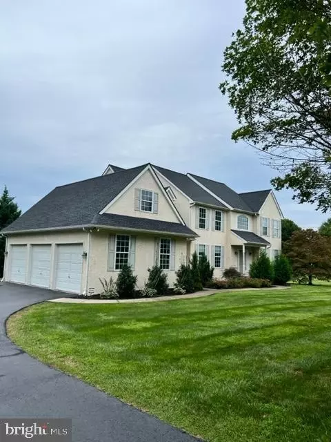 271 W Branch Rd, Oxford, PA 19363
