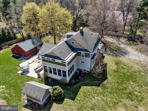 730 W Nields St, West Chester, PA 19382