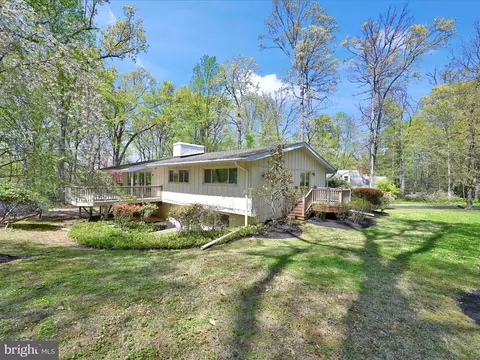 694 Trowill Ln, Wayne, PA 19087 photo 3