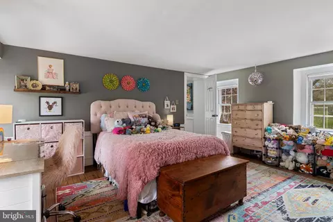Bedroom - 897 Richards Rd, Wayne, PA 19087 photo 5 of 7