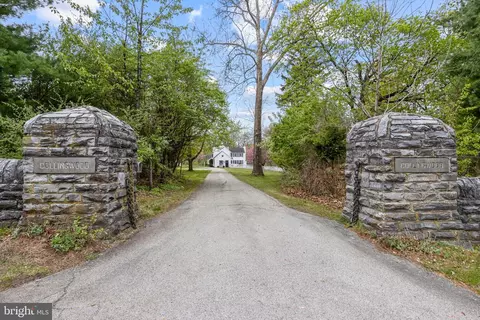 Other - 897 Richards Rd, Wayne, PA 19087 photo 2 of 11