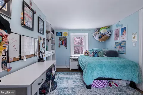 Bedroom - 897 Richards Rd, Wayne, PA 19087 photo 6 of 7