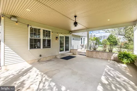 Exterior - 374 Devon Dr, Exton, PA 19341 photo 6 of 10