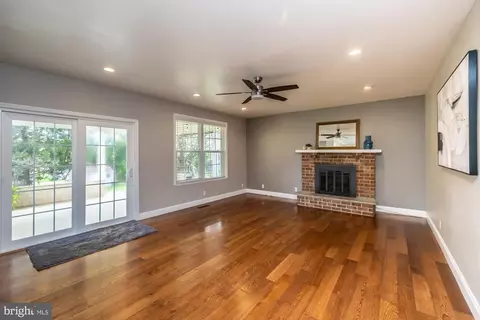 Living - 374 Devon Dr, Exton, PA 19341 photo 5 of 8