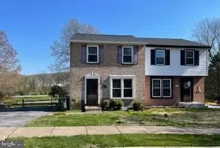 12 Jason Ln, Thorndale, PA 19372
