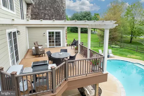 10 Brampton Rd, Malvern, PA 19355 photo 15